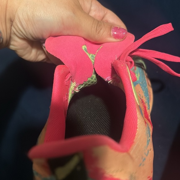 ASICS tri15 size 9 - Picture 3 of 4